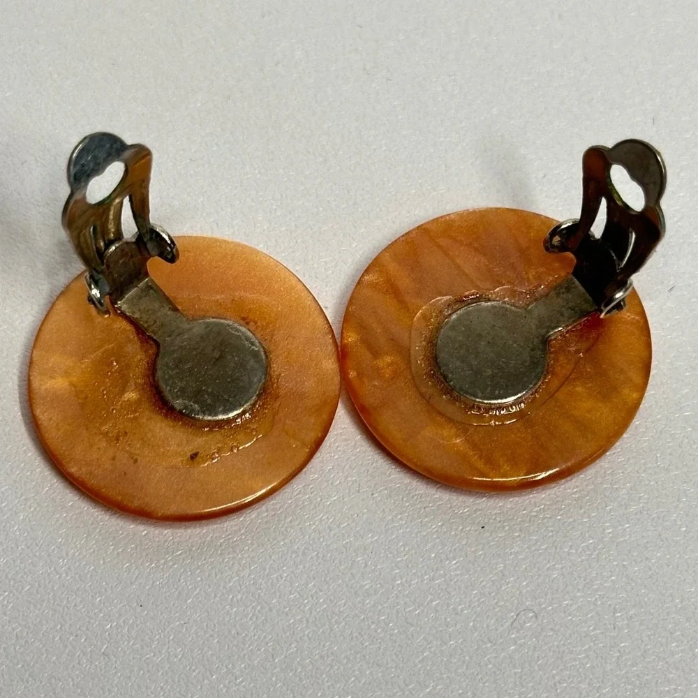 Vintage‎ Butterscotch Lucite Earrings Amber Swirl Round Clip On